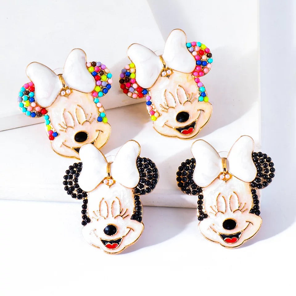 DISNEY INSPIRED MINNIE MOUSE PEARL ELEGANT WEDDING LARGE STATEMENT STUD EARRINGS